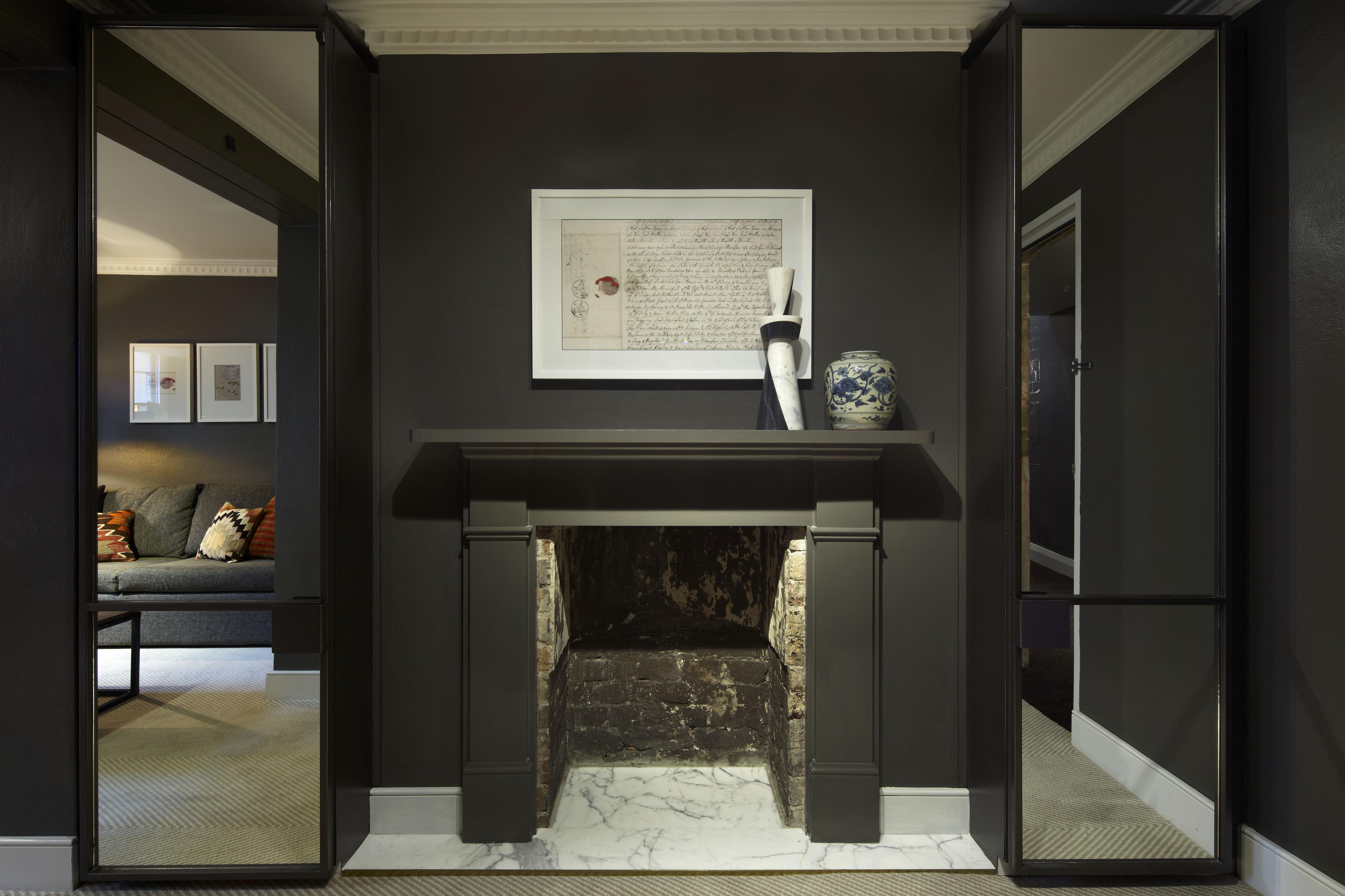 Harbour Rocks By Ode Hotels Сідней Екстер'єр фото A fireplace in a home